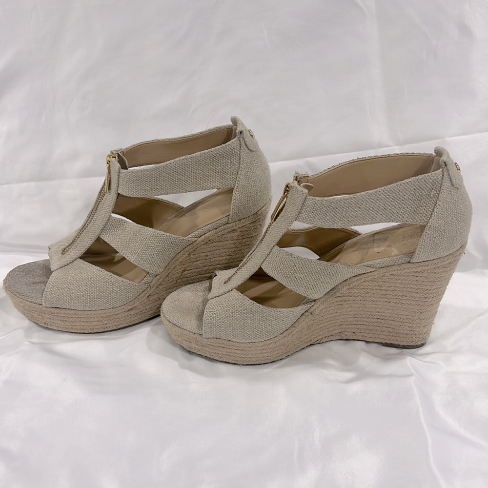 Michael Kors women’s front zip espadrille